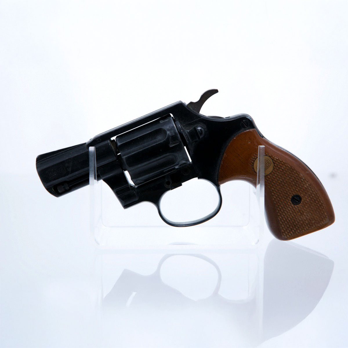 Présentoir Plexiglas pour Arme à feu