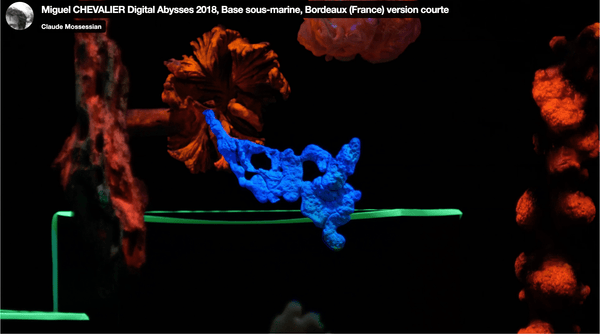 Soclage d'œuvres d'art contemporain, La Bulle et Miguel Chevalier