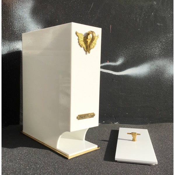 Présentoir parfums  ⎸ Boutique Cours de Marbre - Château de Versailles