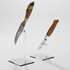deux presentoirs en plexiglas avec aimant de maintien pour couteaux et lames 